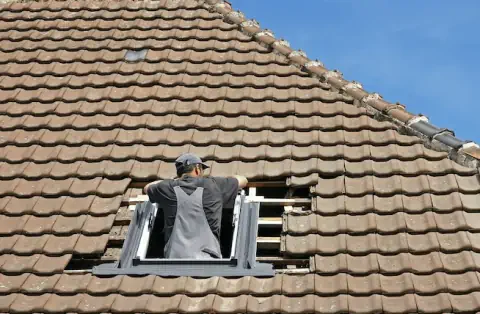 Pose de velux - Saint-Étienne-sur-Chalaronne